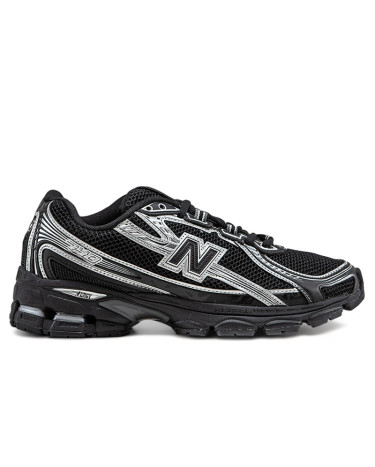 New Balance 740 Black White